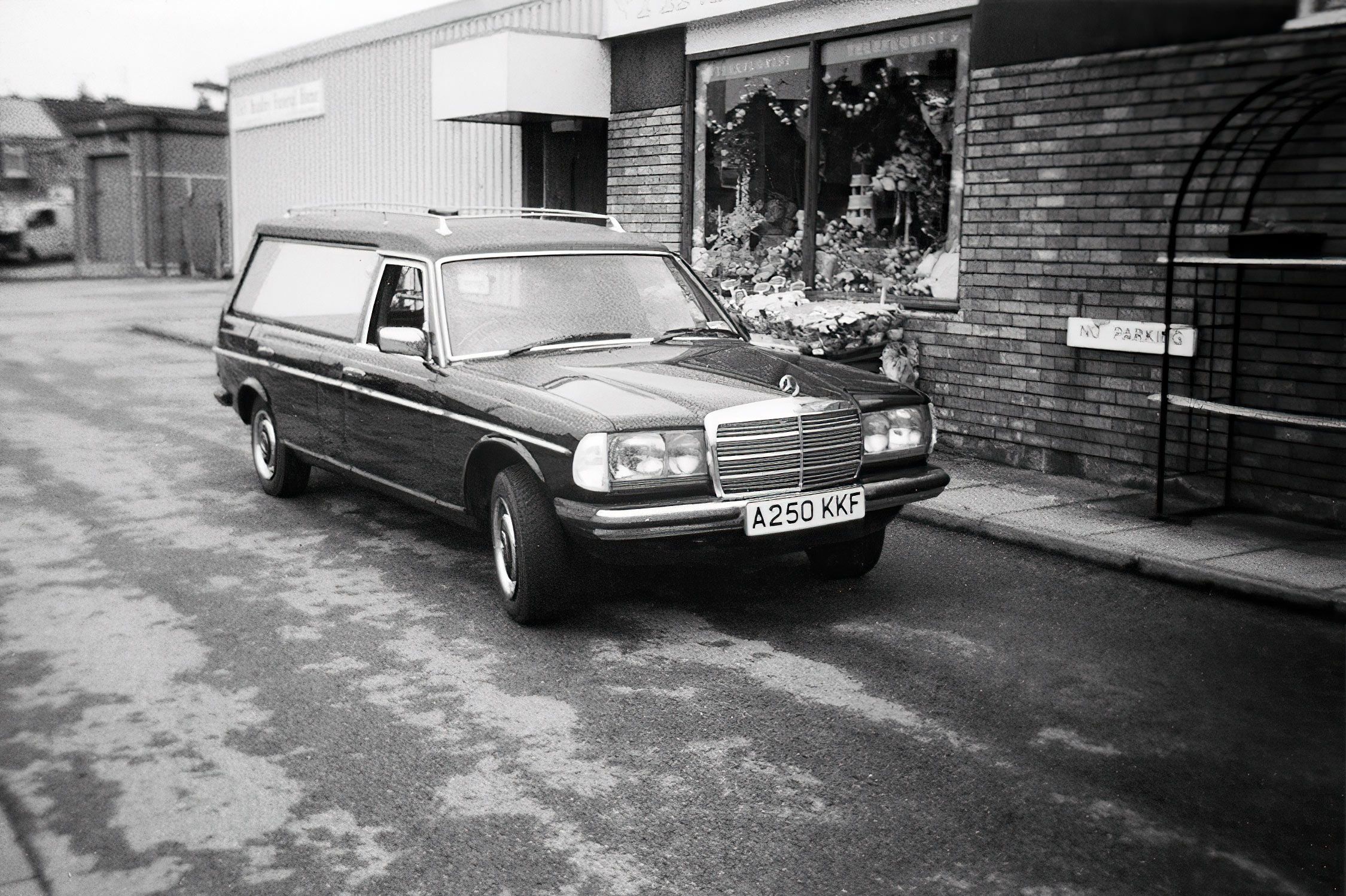 An Early Hearse in Gainsborough