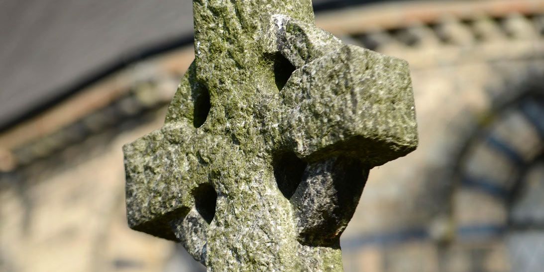 Memorial Headstones After the Funeral Arrangements