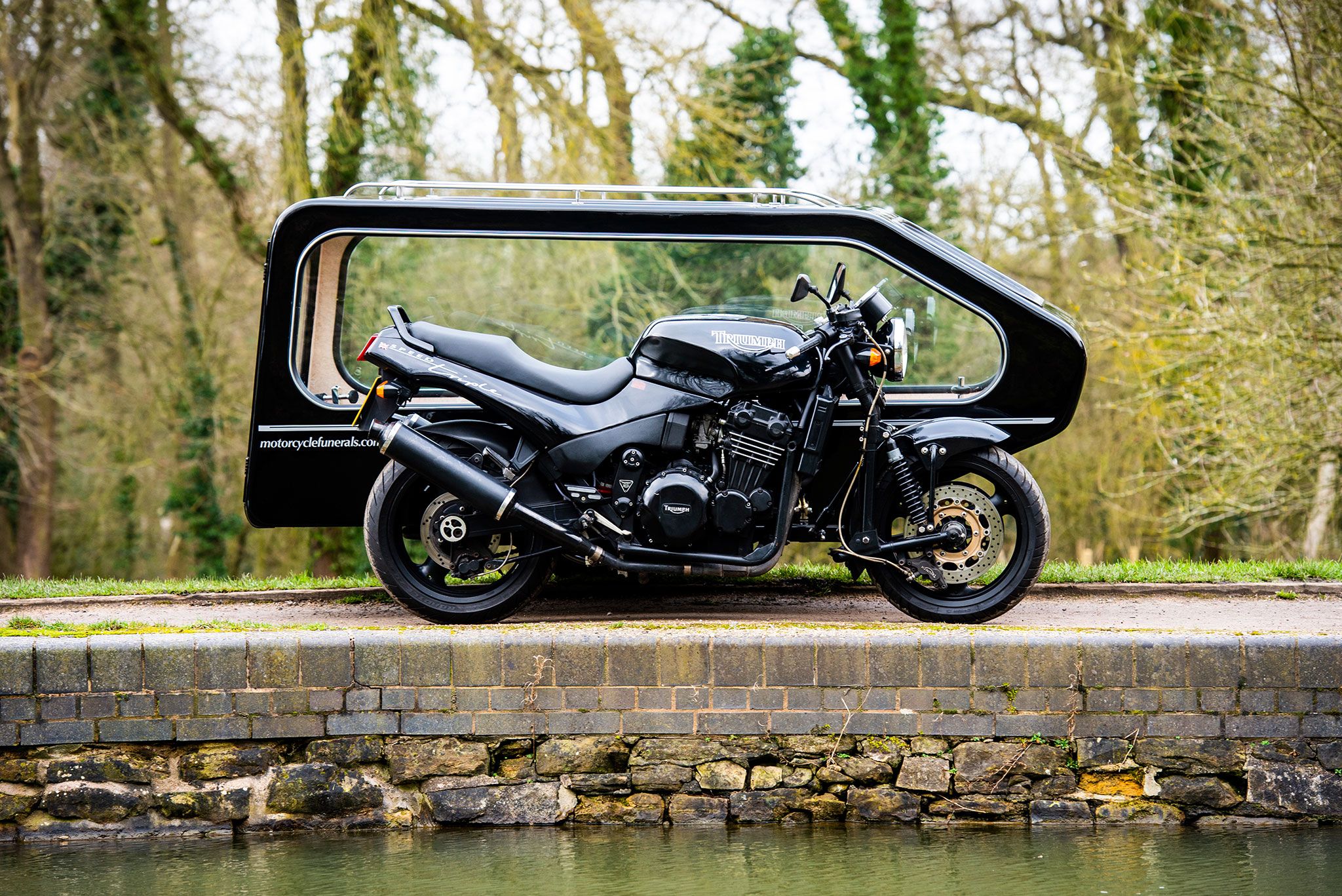 Triumph Speed Triple with Hearse Sidecar for a Funeral