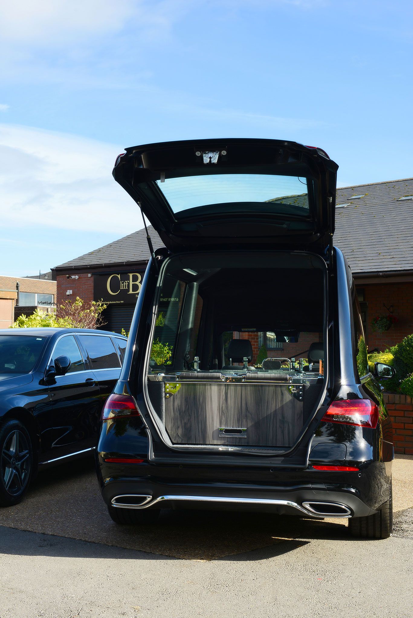 New Mercedes Funeral Cars