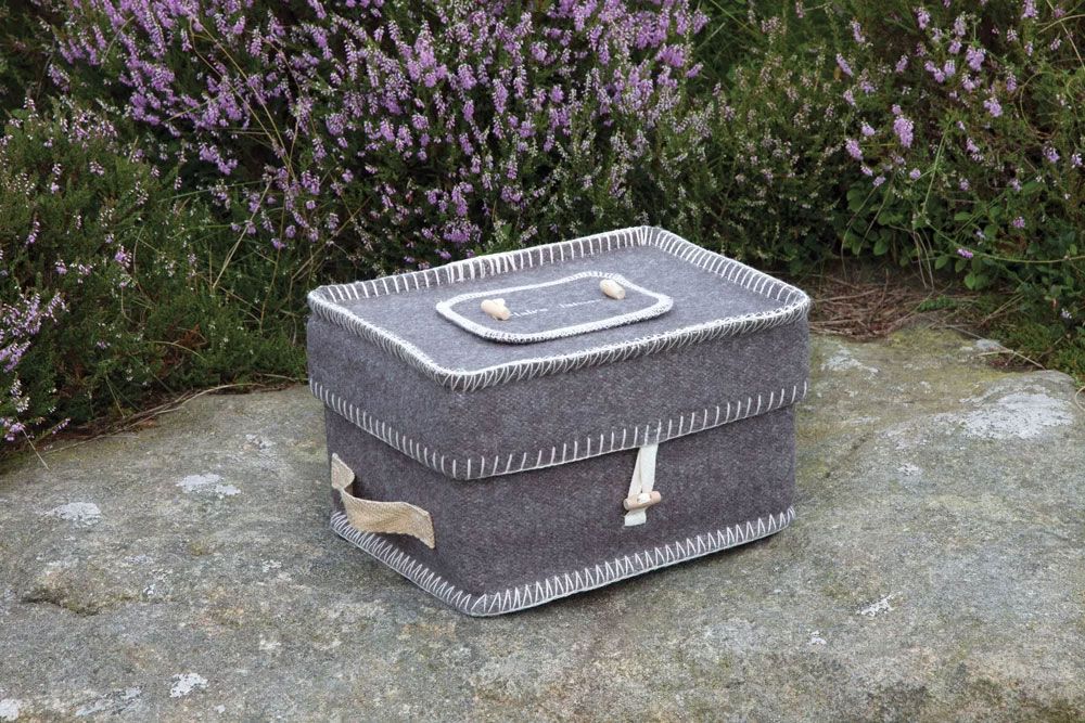Woolen Ash Casket